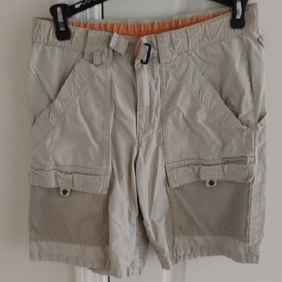 Columbia Cargo Shorts - Picture 1 of 3